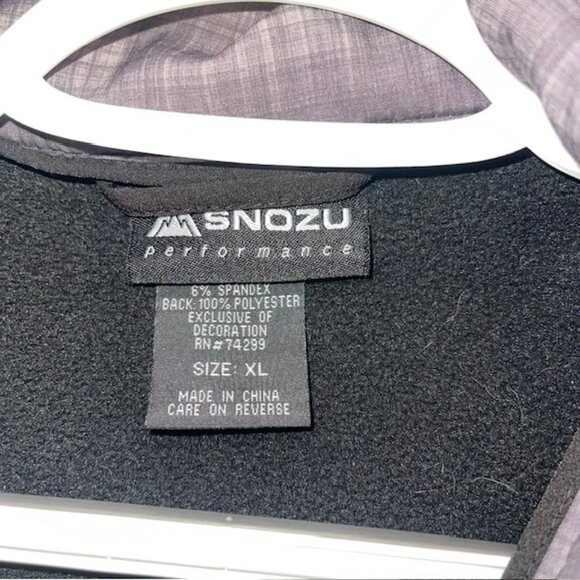 SNOZU Jacket Mens XL Black Gray PERFORMANCE Fleece Full Zip Outdoor Top - Picture 2 of 8